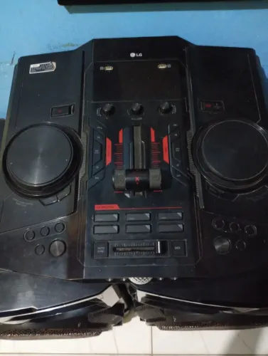 XBOM CM9960