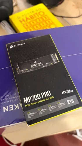 SSD 2TB Corsair MP700 Pro NVMe M.2