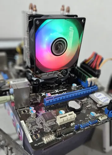 Kit: i7-2600 3.3 Ghz + ASRock H61 + 16 Ddr3