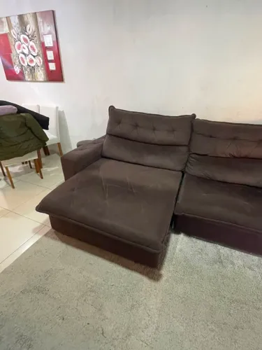 Sofá retrátil novo