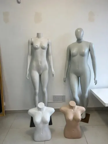 Manequim feminino 