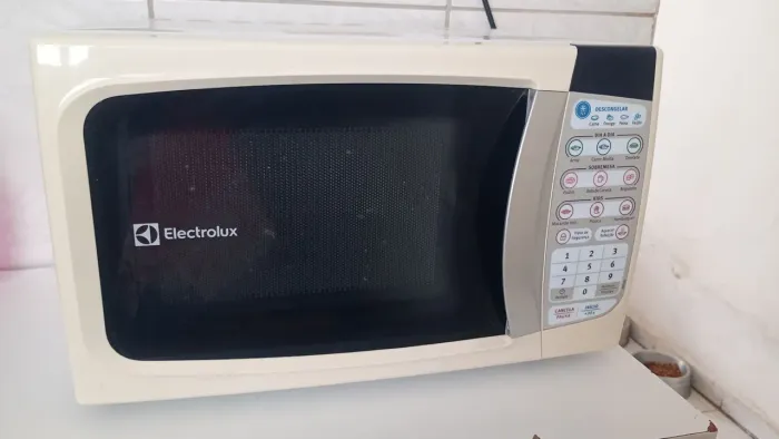 Microondas Electrolux 21l
