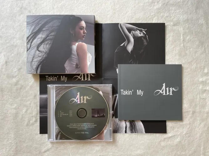 álbum yeji air incompleto 
