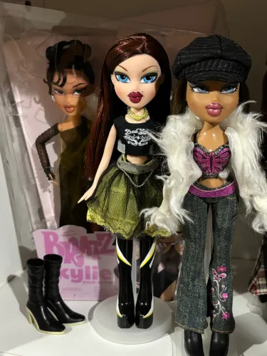 bratz nevra formal funk ciara wicked e kylie jenner