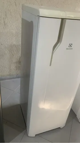 Geladeira Electrolux RFE39 322L | Embalada | Garantia | Entrega | 21x