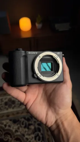 Sony ZVE10 II
