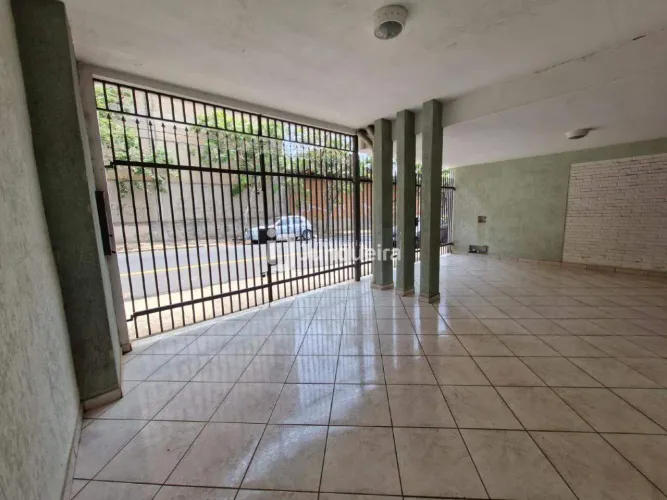 Casa à venda, 3 quartos, 1 suíte, 1 vaga, Centro - Piracicaba/SP