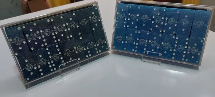 Dominó Re x Pa em resina epoxi (unidade)