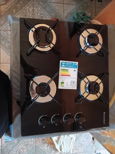 Vendo fogão de mesa 4 bocas