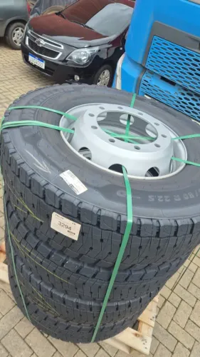 PNEUS E RODAS NOVAS - MICHELIN