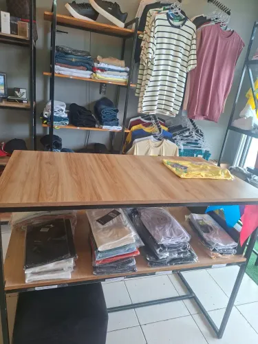MESA PRA LOJA