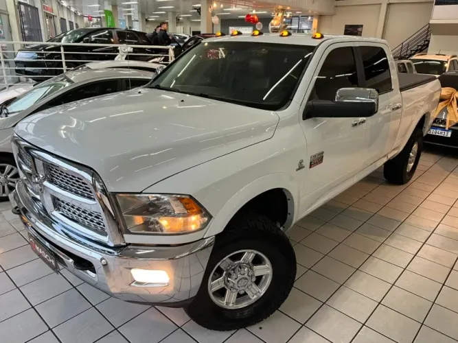 Ram 2500 Laramie 6.7 TDI CD 4X4 Diesel 2012