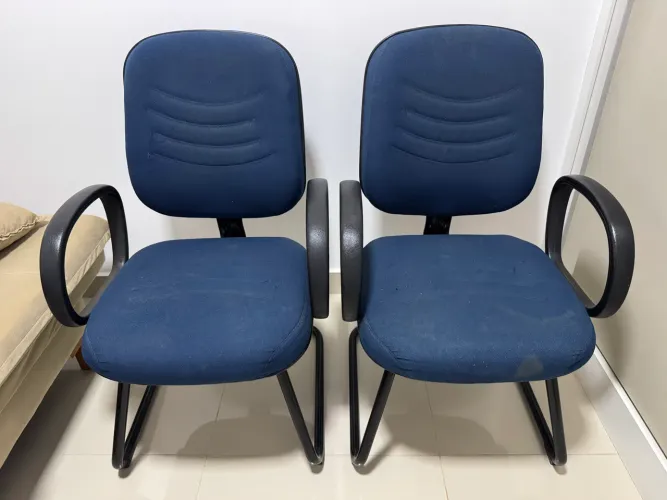 VENDO 2 Cadeiras