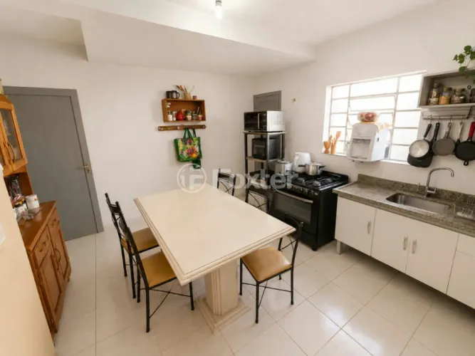 Casa à venda Rua Apacê, Jardim Oriental - São Paulo