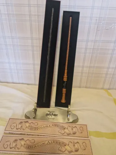 varinhas mágica da universal original Harry potter