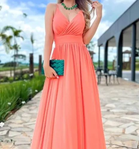 Vestidos seminovos