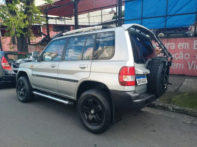 Mitsubishi Pajero TR4 2.0/ 2.0 Flex 16V 4X4 Mec. 2005