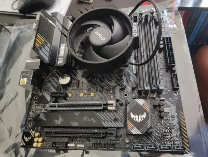 ASUS TUF Gaming B550M-PLUS