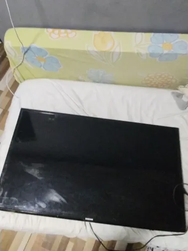 VENDE-SE TELEVISÃO 40 POLEGADAS SAMSUNG (NAO APARECE IMAGEM)