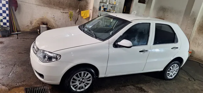 Fiat Palio 1.0 Economy Fire Flex 8V 4P 2012