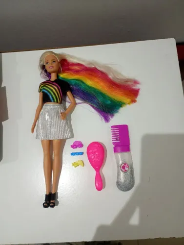 Barbie lindos penteados.