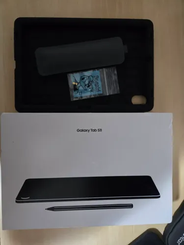 Galaxy tab s11, novo nunca usado, com nota fiscal e garantia de 12 mesea