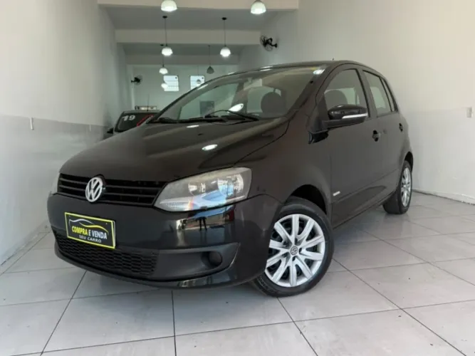 Volkswagen Fox 1.6 MI Total Flex 8V 5P 2012