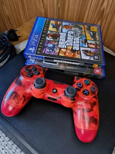 PS4 SLIM 1TB - COM CAIXA + JOGOS