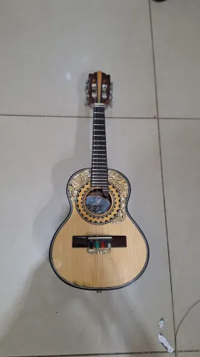 Cavaco Paura luthier elétrico som maravilhoso