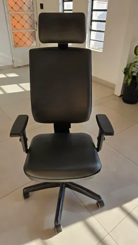 Cadeira ergonômica escritório 