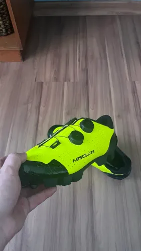 Sapatilhas para ciclismo novas nunca usadas 