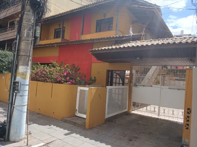 Vem Morar BEM No centro(Perto da Faculdade de Medicina e os melhores colegio etc.