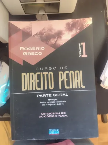 LIVRO CURSO DE DIREITO PENAL PARTE GERAL