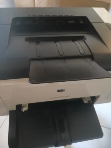 Impressora tonner colorido HP