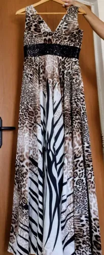 Vestido Elegante e que veste muito bem para festa