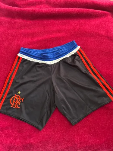 Shorts infantil do Flamengo retrô