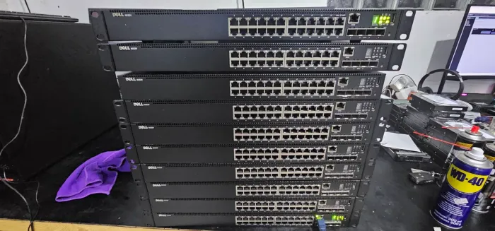 Switch Gerenciável Dell 24G e 4SFP+
