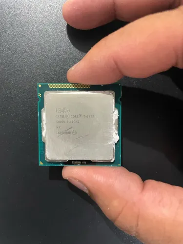 Processador i7 3770 frequência 3.4 GHz max 3.9 GHz