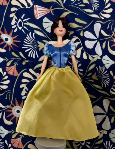 Boneca Branca de Neve anos 90 colecionável