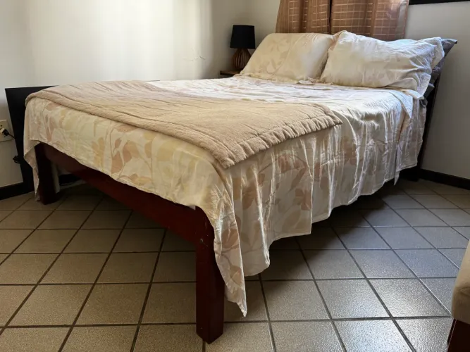 Cama Casal Madeira + Colchão Casal