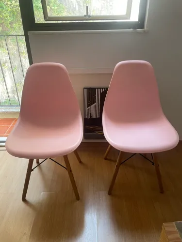 Conjunto 2 Cadeiras Eames