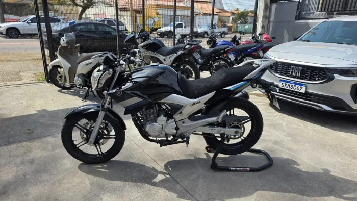 YAMAHA FAZER 250 CC