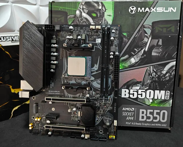 Kit placa mãe Ryzen 5 4500 + b550m