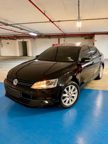 Volkswagen Jetta Comfortline 2.0 T.flex 8V 4P Tipt. 2011