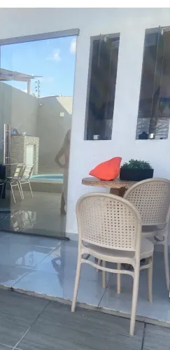 3 janelas de vidro com mecanismo Obs: vidro reflexos