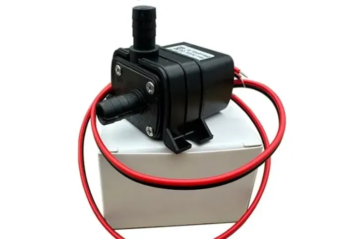 Bomba 24V 5.8W 240L por hora circulando bomba submersível, impermeável COD-CP897