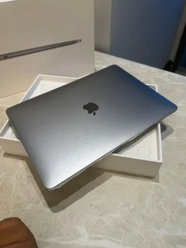 MacBook Air M1 / 256Gb SSD 8GB de ram / Impecável
