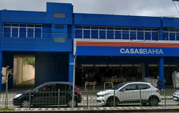 Loja para alugar por R$ 97000.00, 3300.00 m2 - NOVO MUNDO - CURITIBA/PR