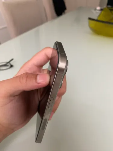 VENDO IPHONE 15 PRO