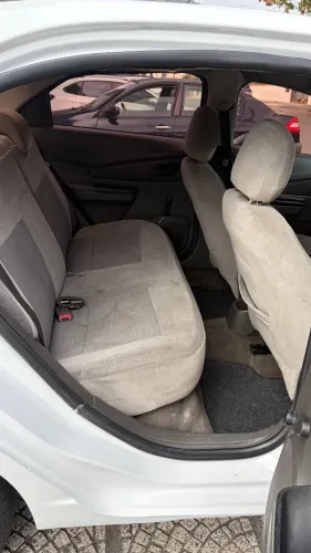 Chevrolet Cobalt LS 1.4 8V Flexpower 4P 2013